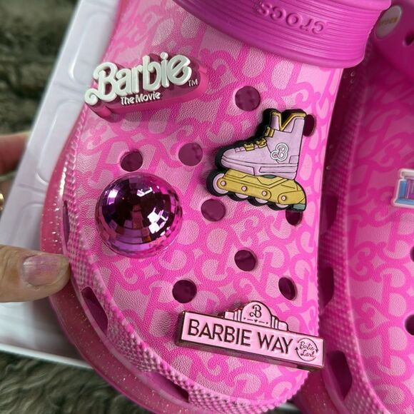 (S2) Crocs Barbie ClogsMovie MegaCrush, size 8 - Picture 4 of 11